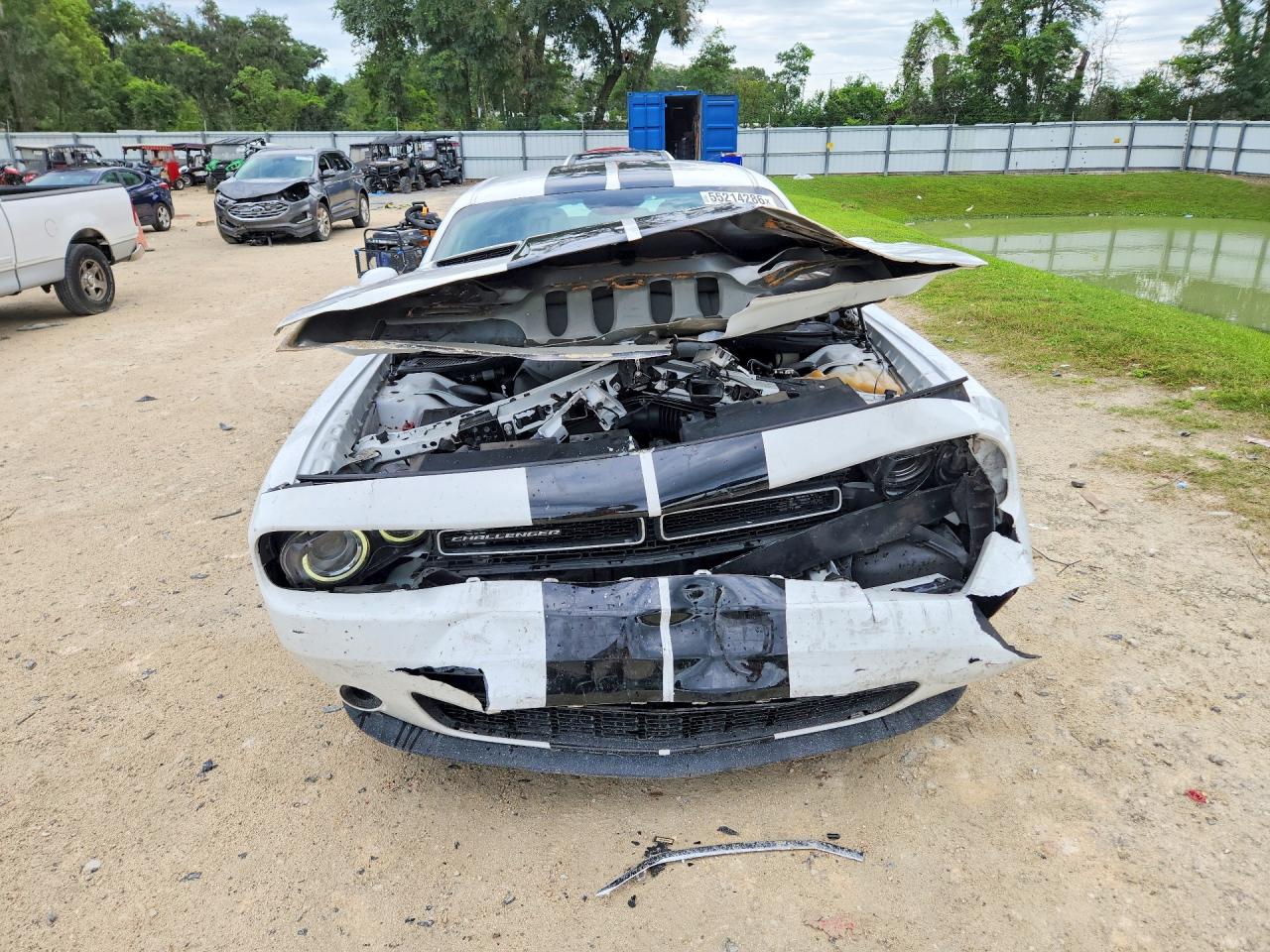 Dodge Challenger Sxt