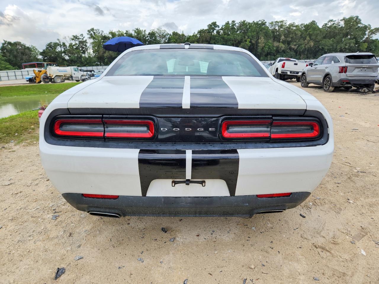 Dodge Challenger Sxt