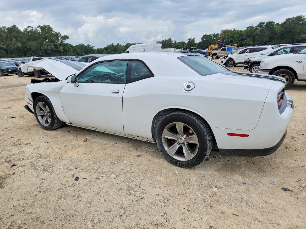 Dodge Challenger Sxt
