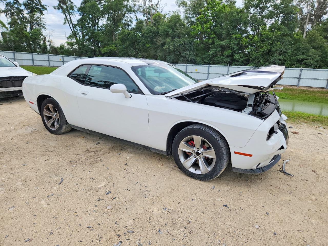 Dodge Challenger Sxt
