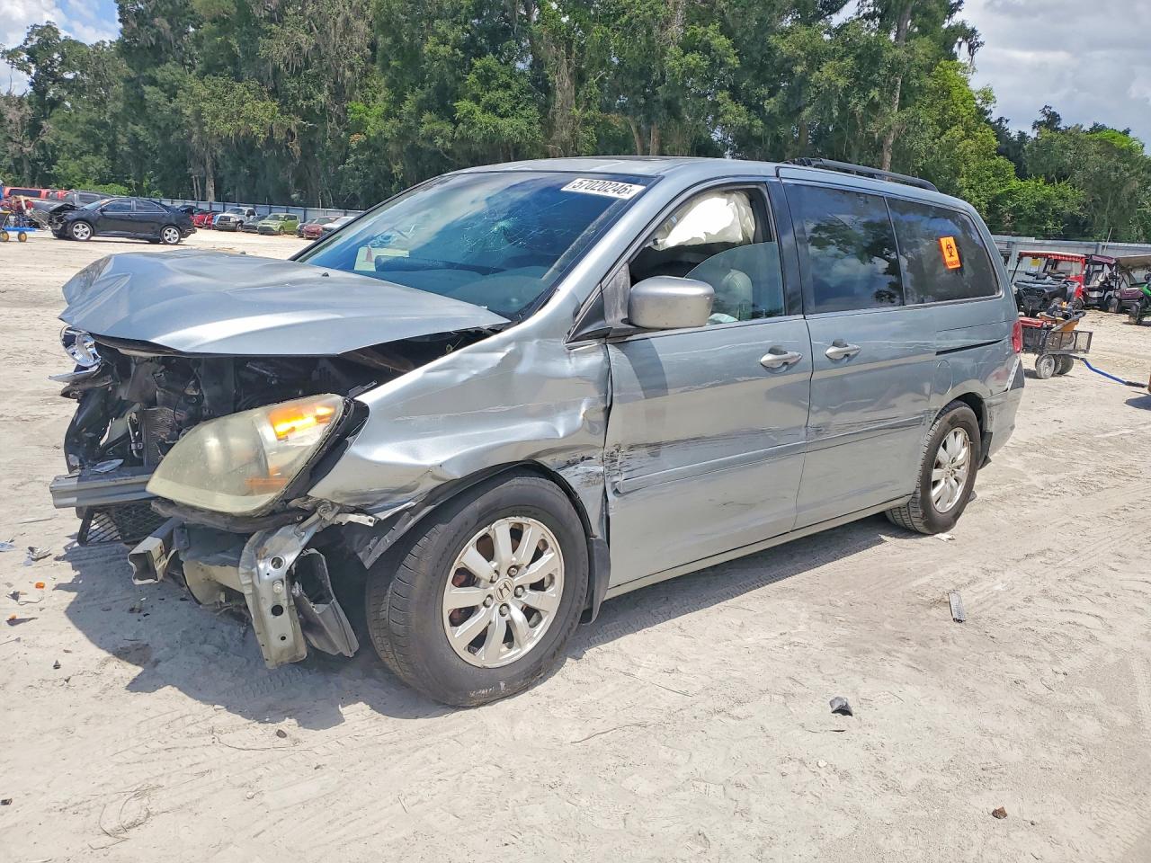 Salvage Honda Odyssey Image