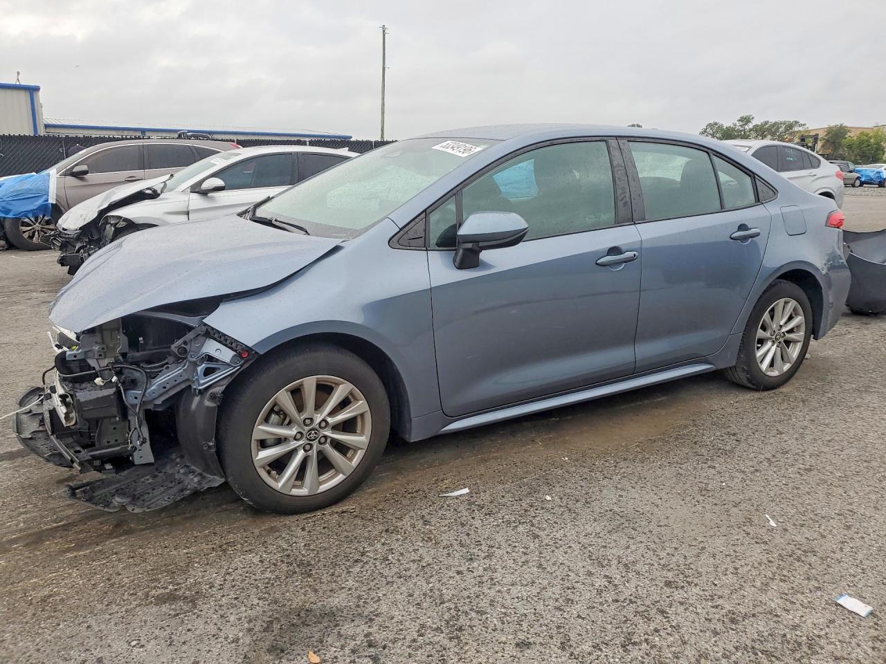 Salvage Toyota Corolla Image