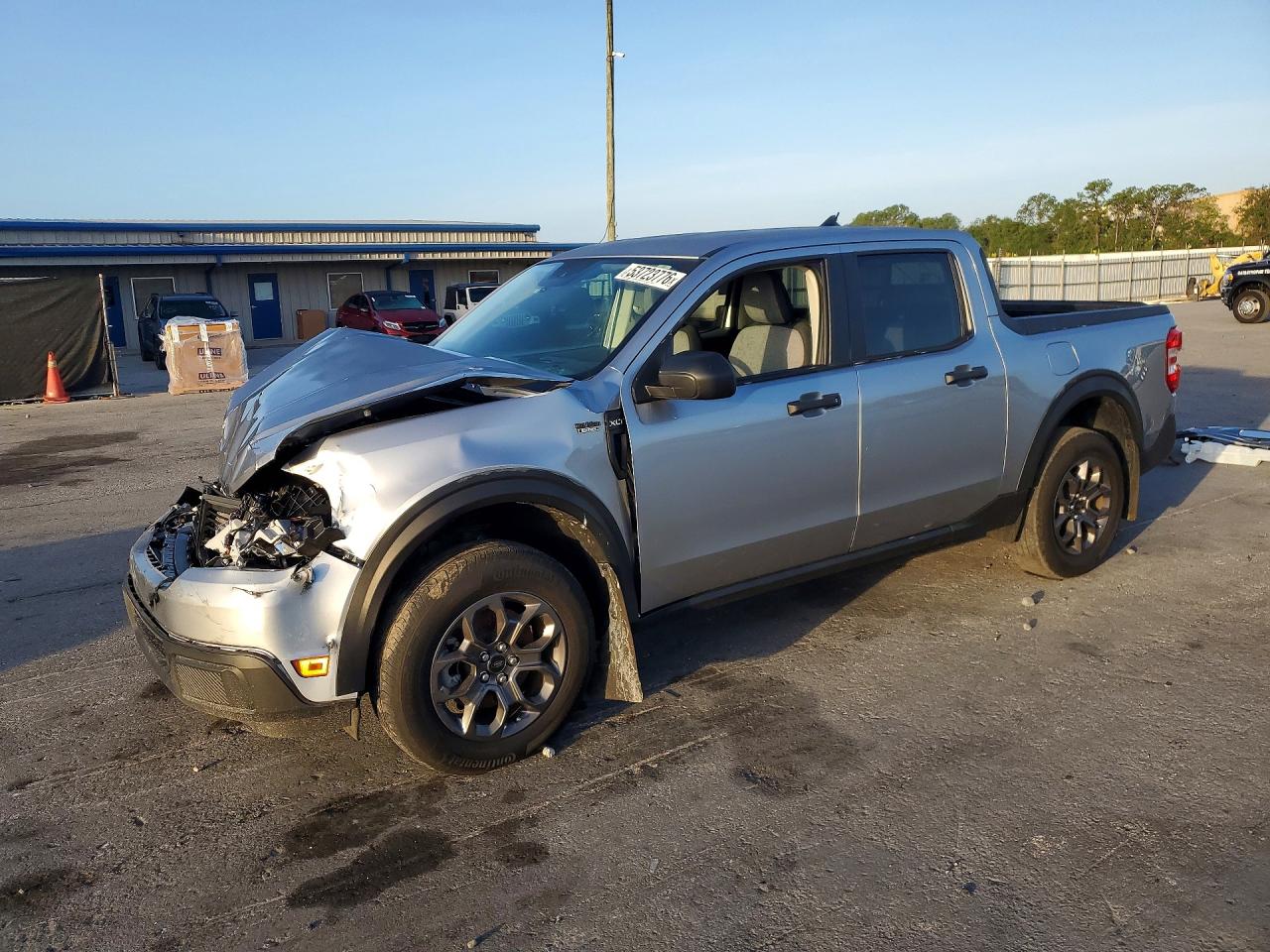Salvage Ford Maverick Image