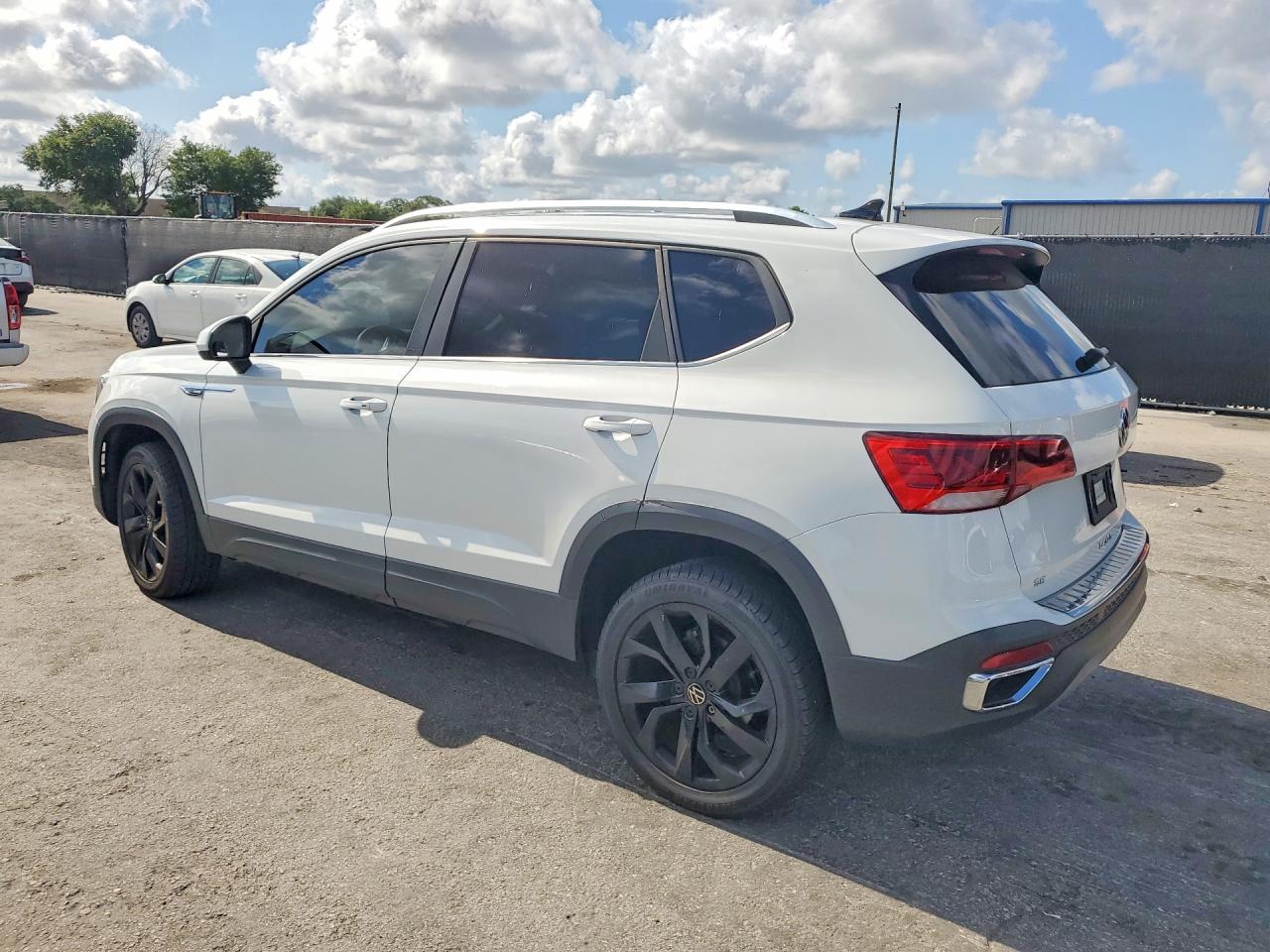 Volkswagen Taos Se