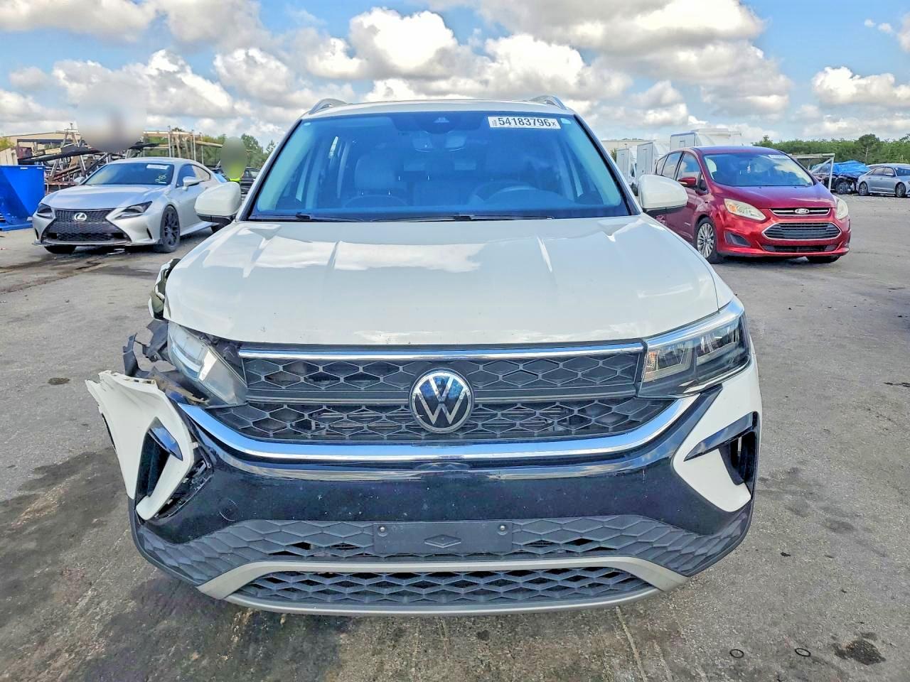 Volkswagen Taos Se