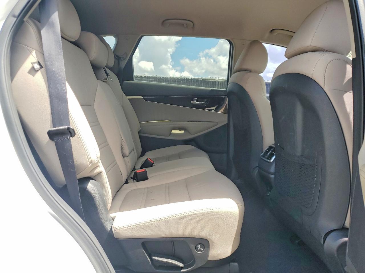 Kia Sorento Lx