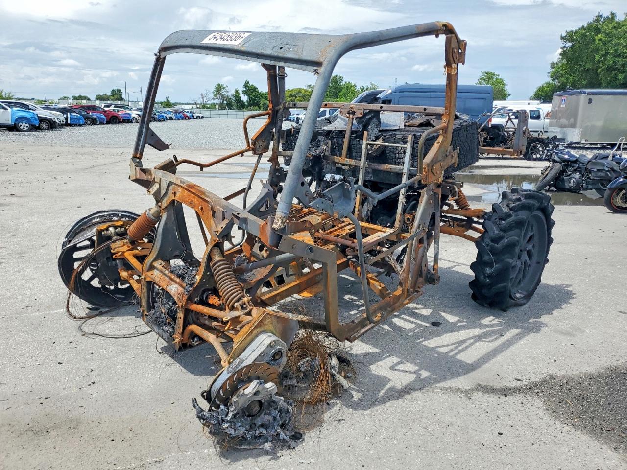 Can-Am Defender