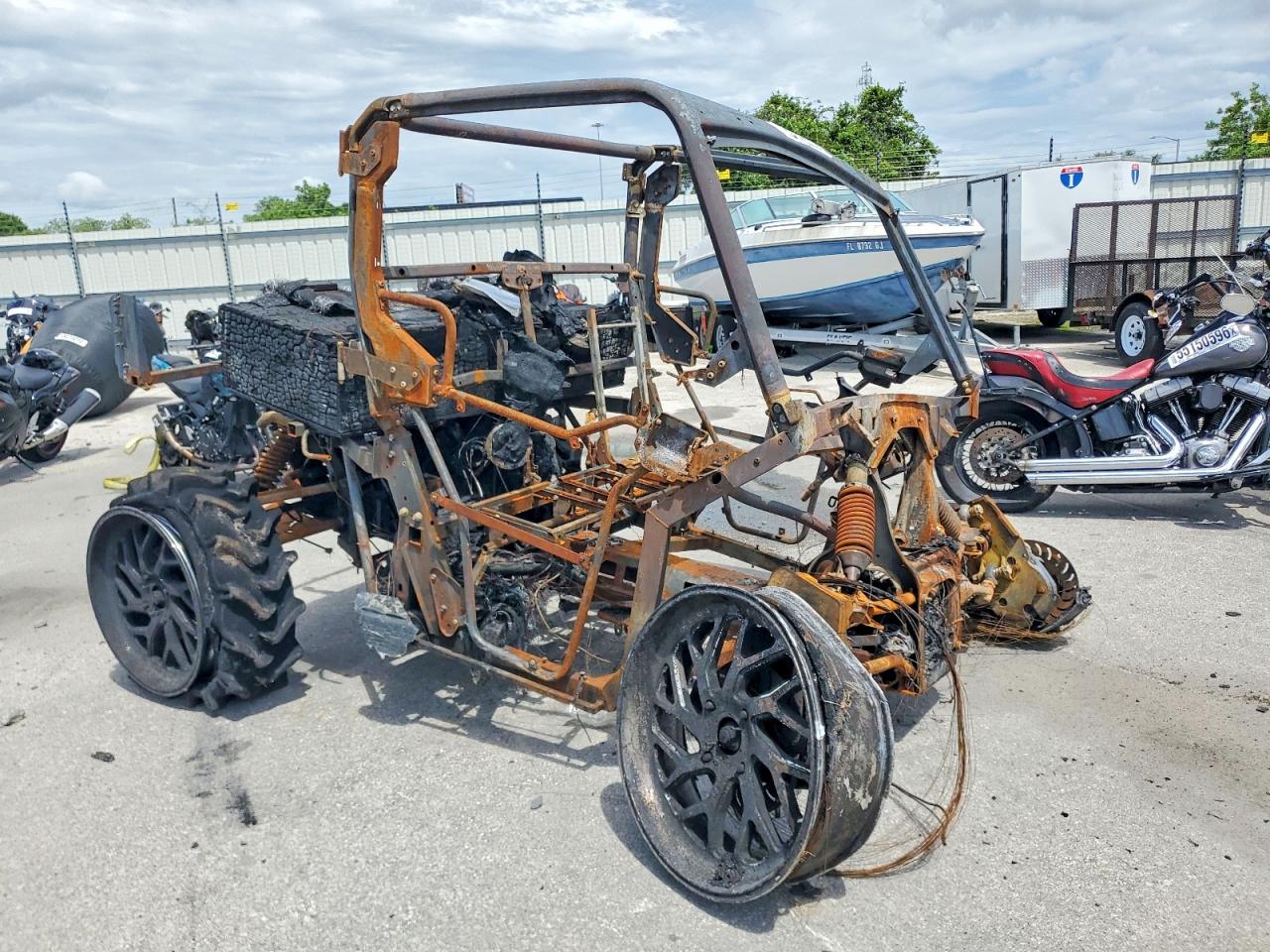 Salvage Can-Am Defender Image