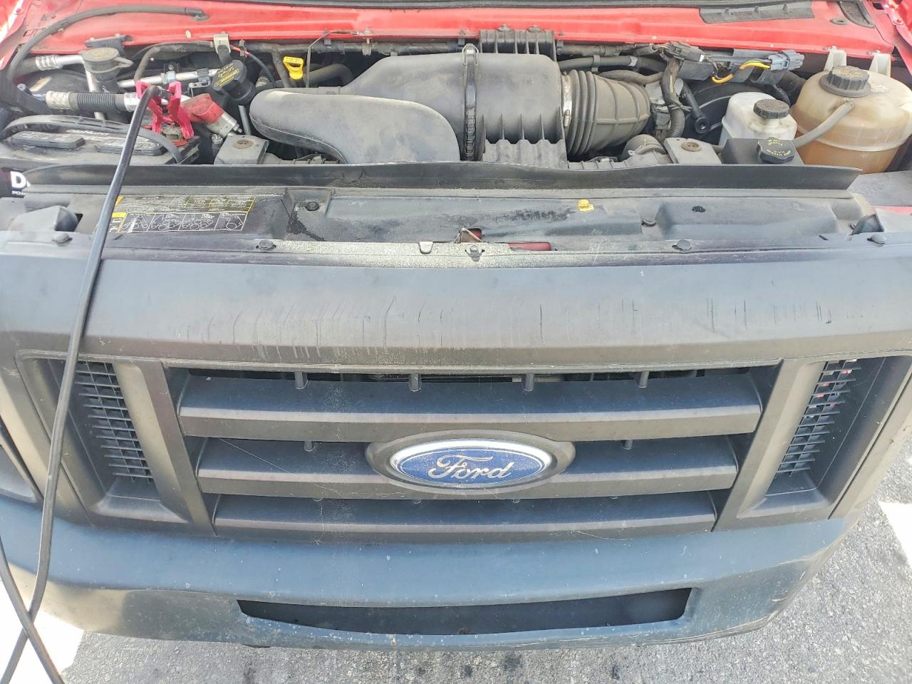 Ford Econoline E350 Super Duty Van