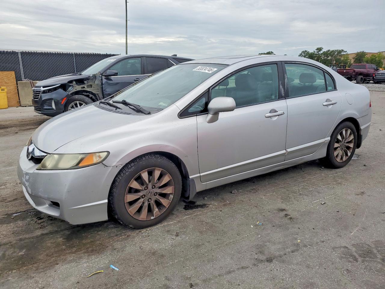 Salvage Honda Civic Image