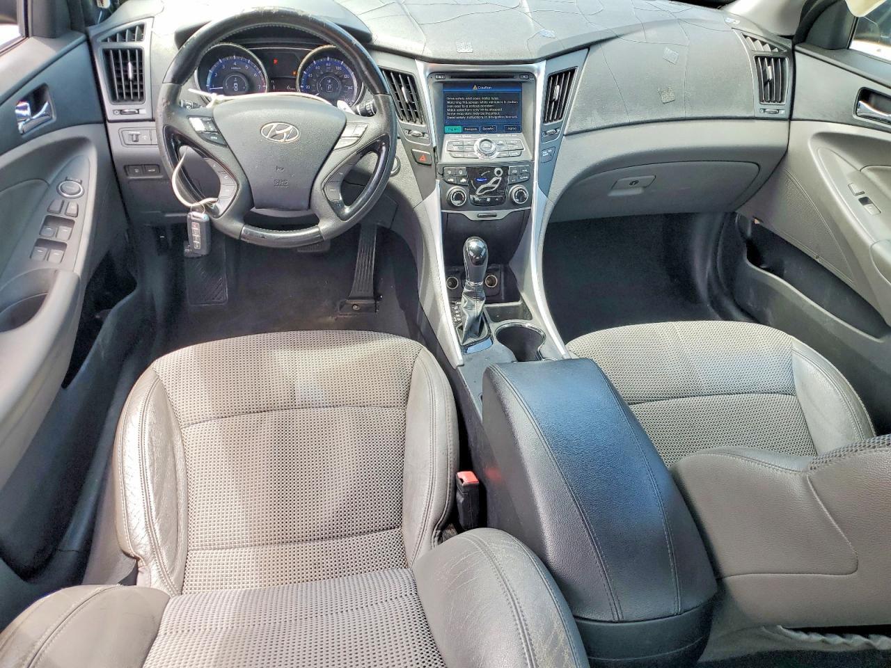 Hyundai SONATA Se 2.0t