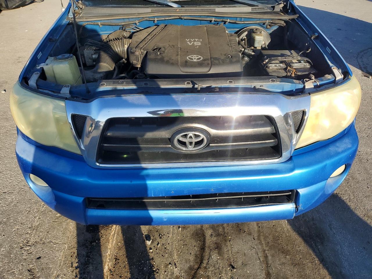 Toyota Tacoma Prerunner Access Cab