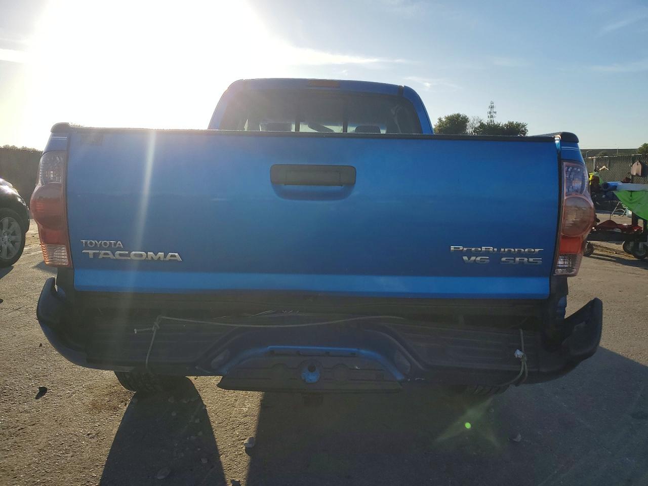Toyota Tacoma Prerunner Access Cab