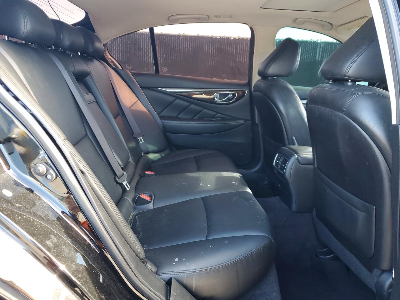 INFINITI Q50 3.0t Luxe