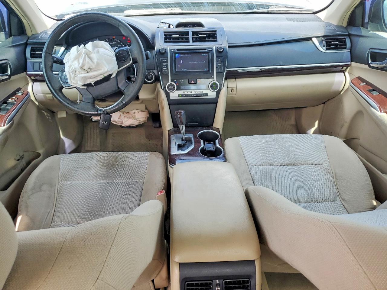 Toyota Camry Xle