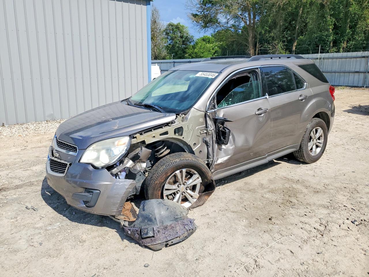 Salvage Chevrolet Equinox Image