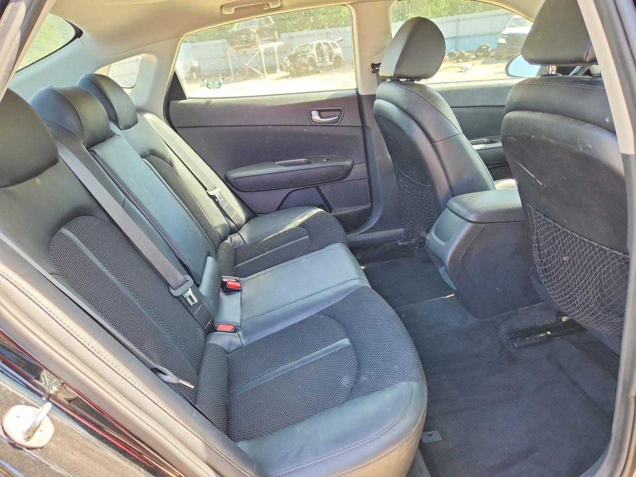 Kia Optima S