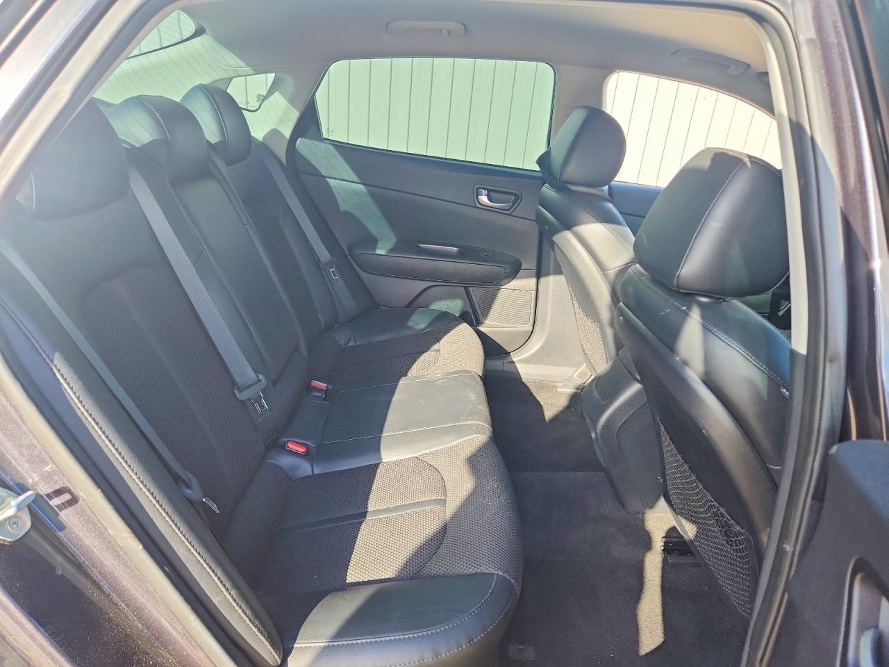 Kia Optima S