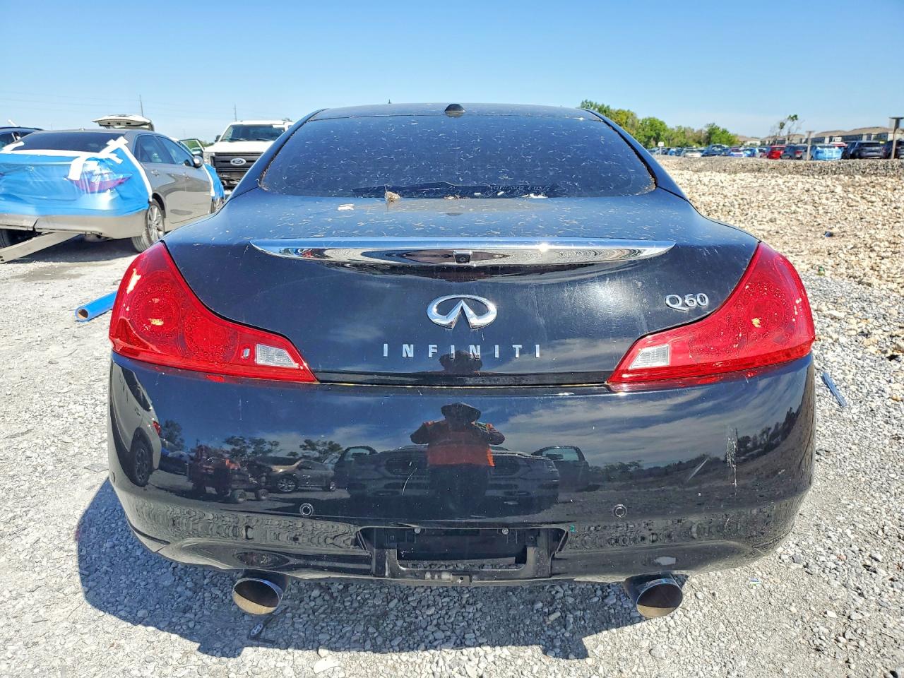 INFINITI Q60 Journey