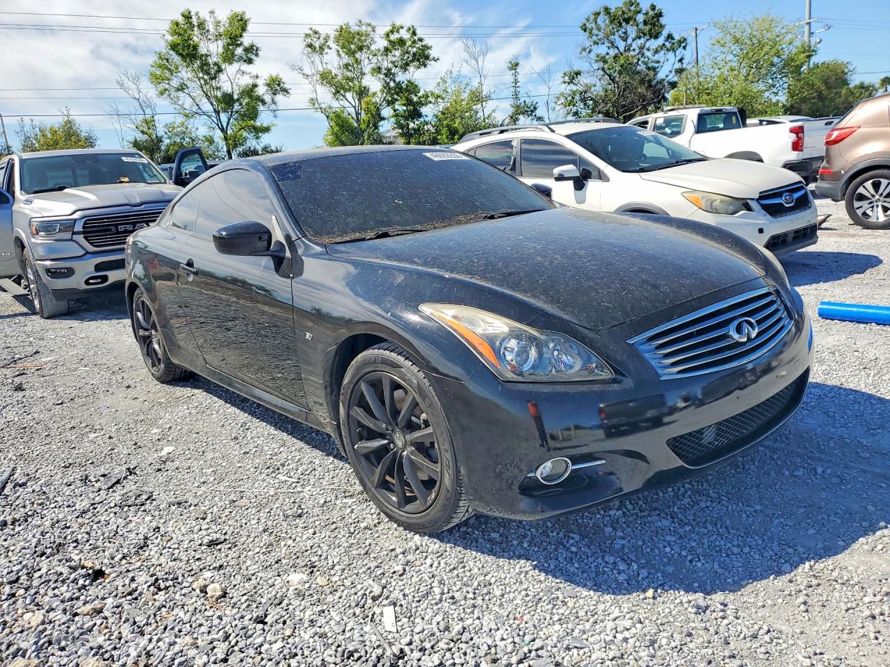 INFINITI Q60 Journey