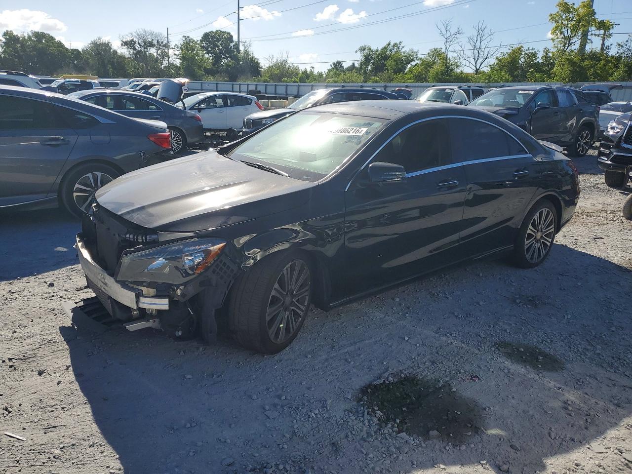 Salvage Mercedes-Benz Cla-class Image