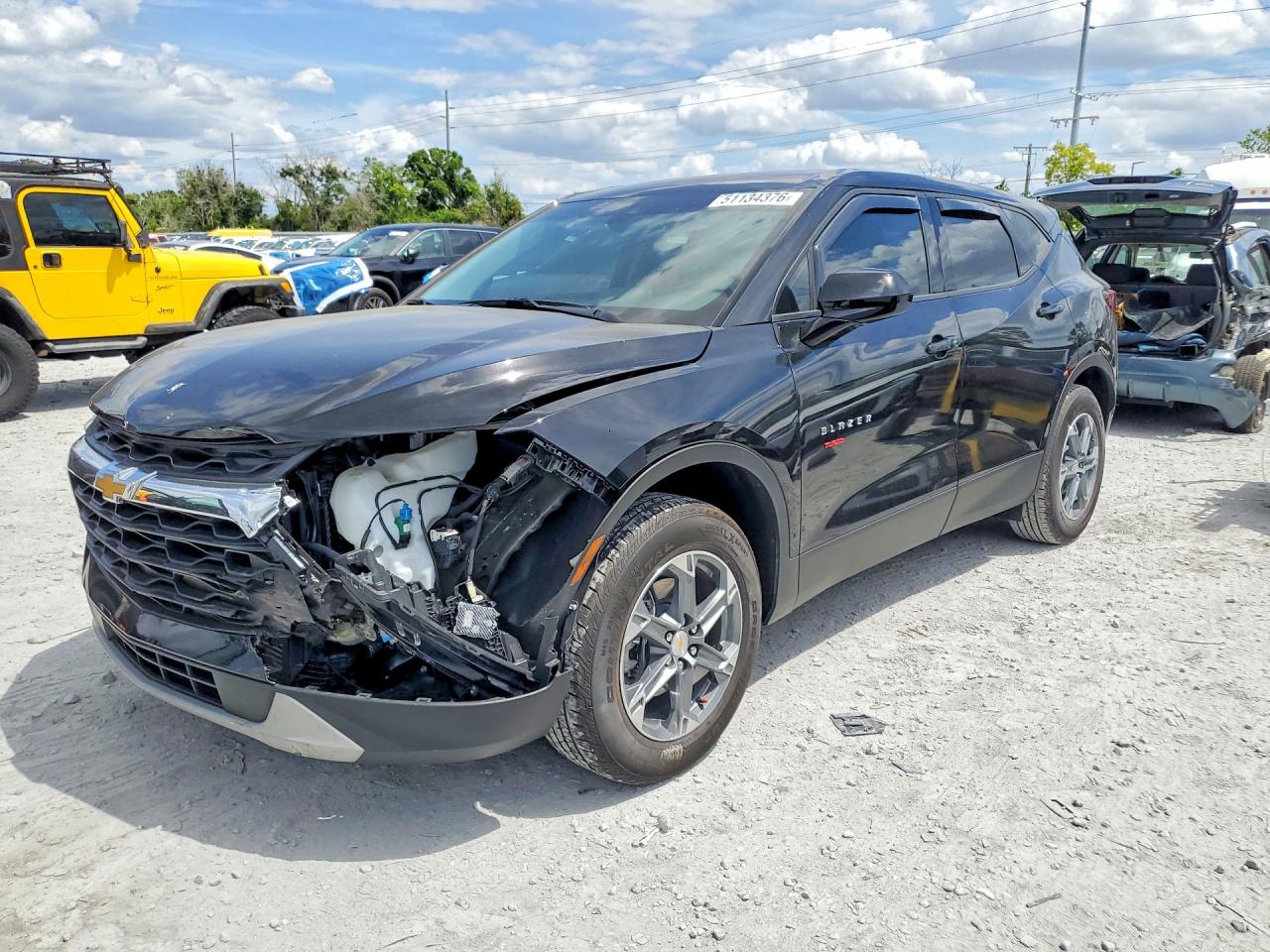 Salvage Chevrolet Blazer Image