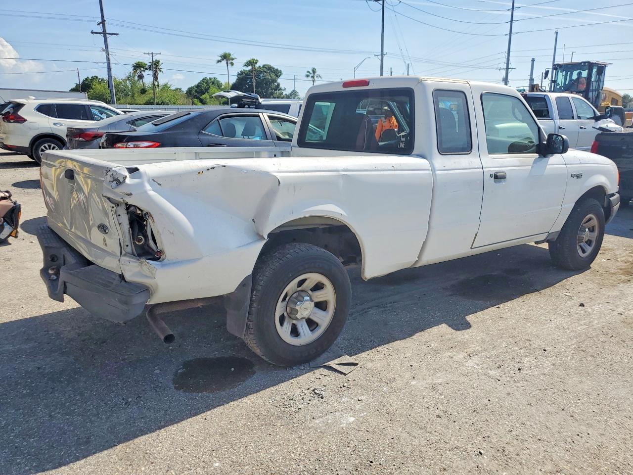 Ford Ranger Super Cab