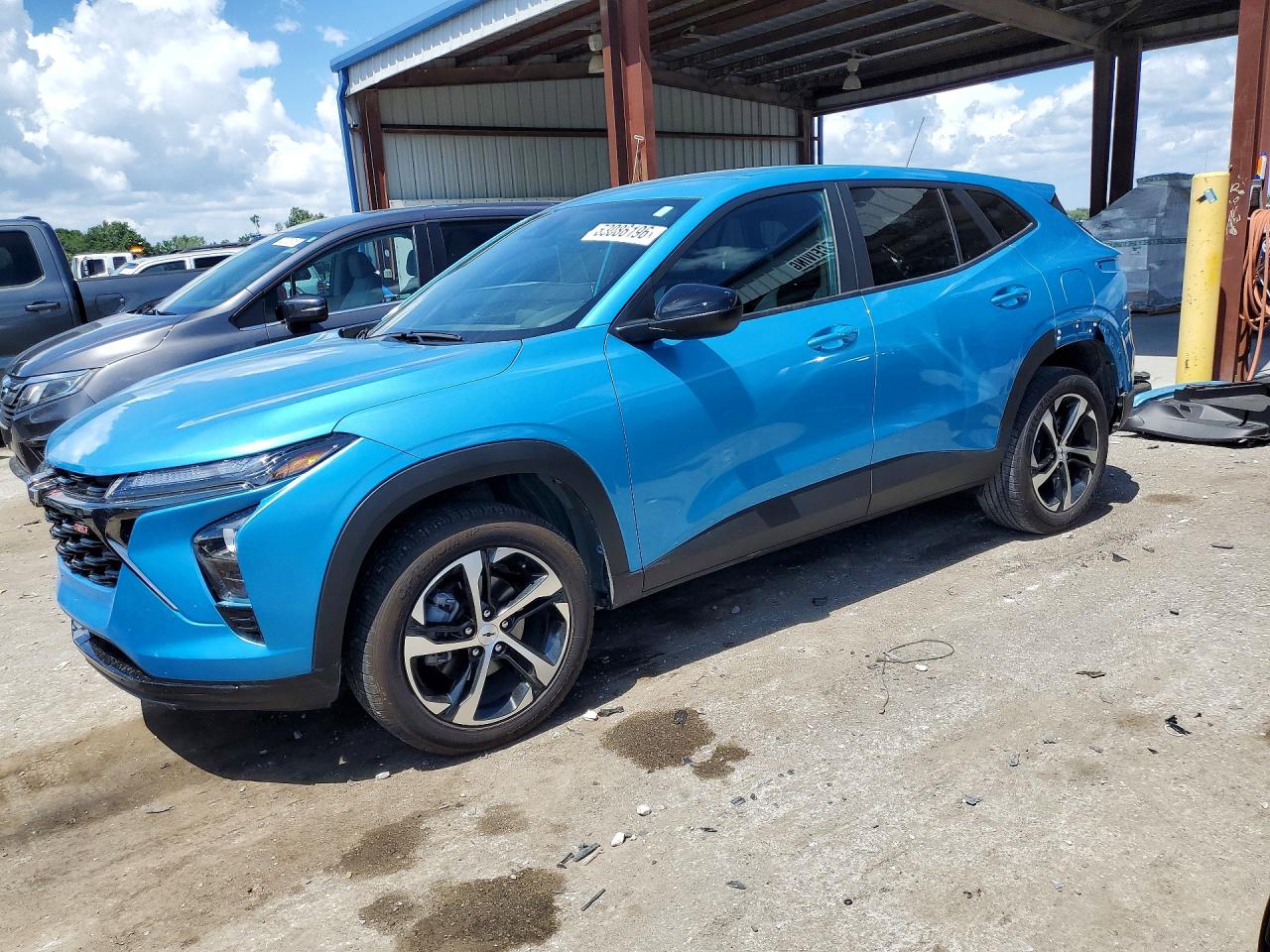 Salvage Chevrolet Trax Image