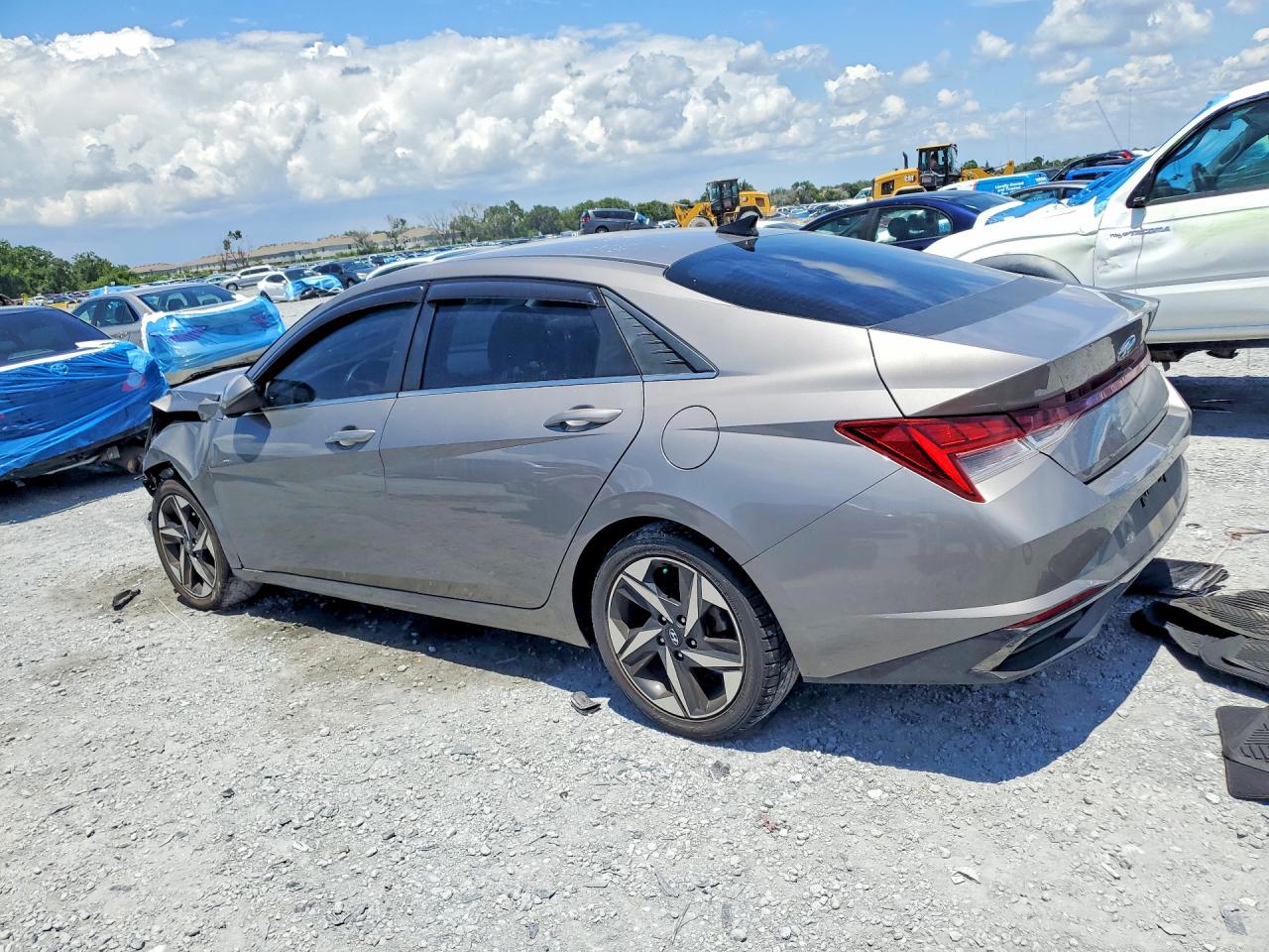 Hyundai ELANTRA Sel
