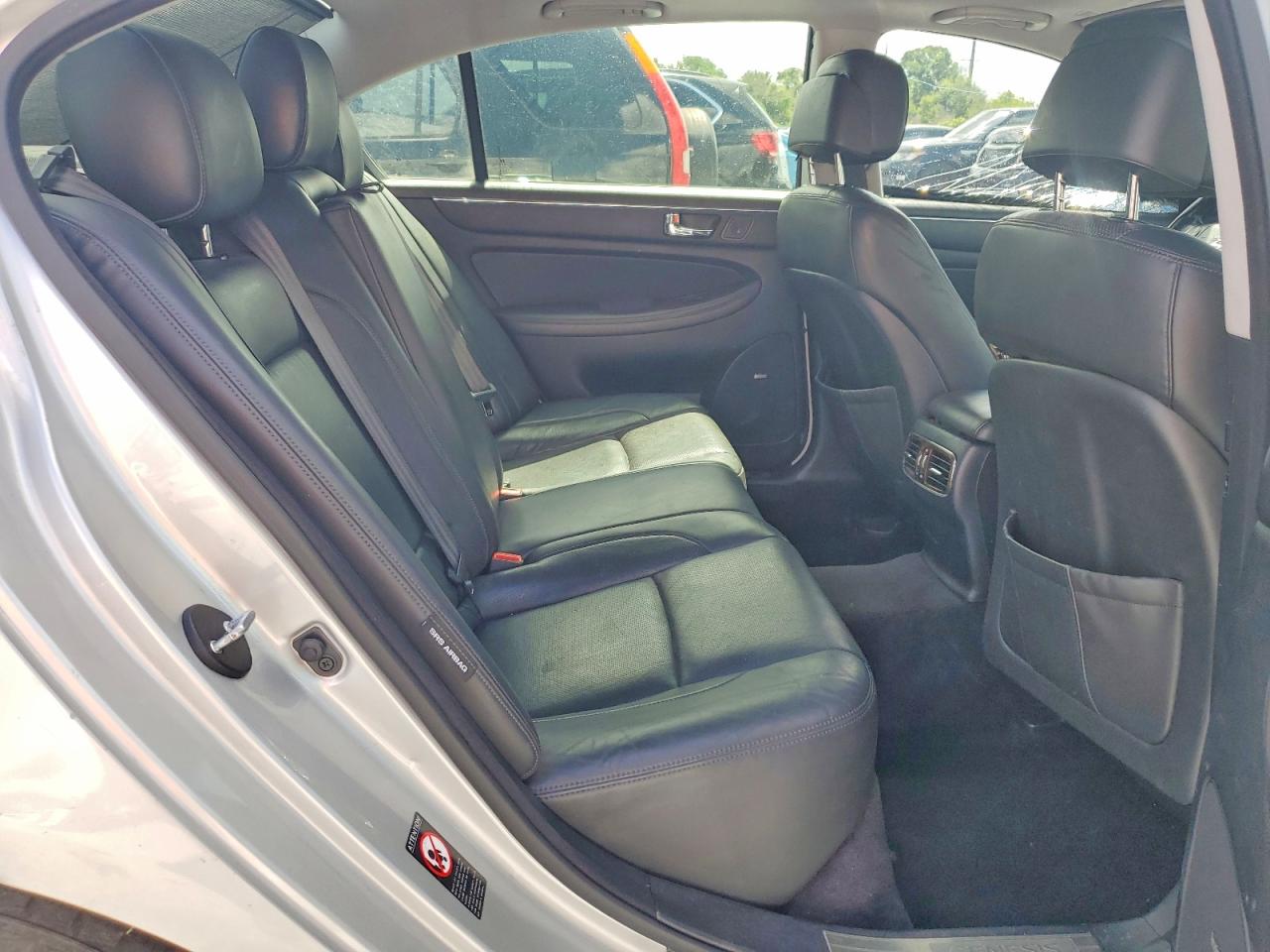 Hyundai Genesis 3.8l