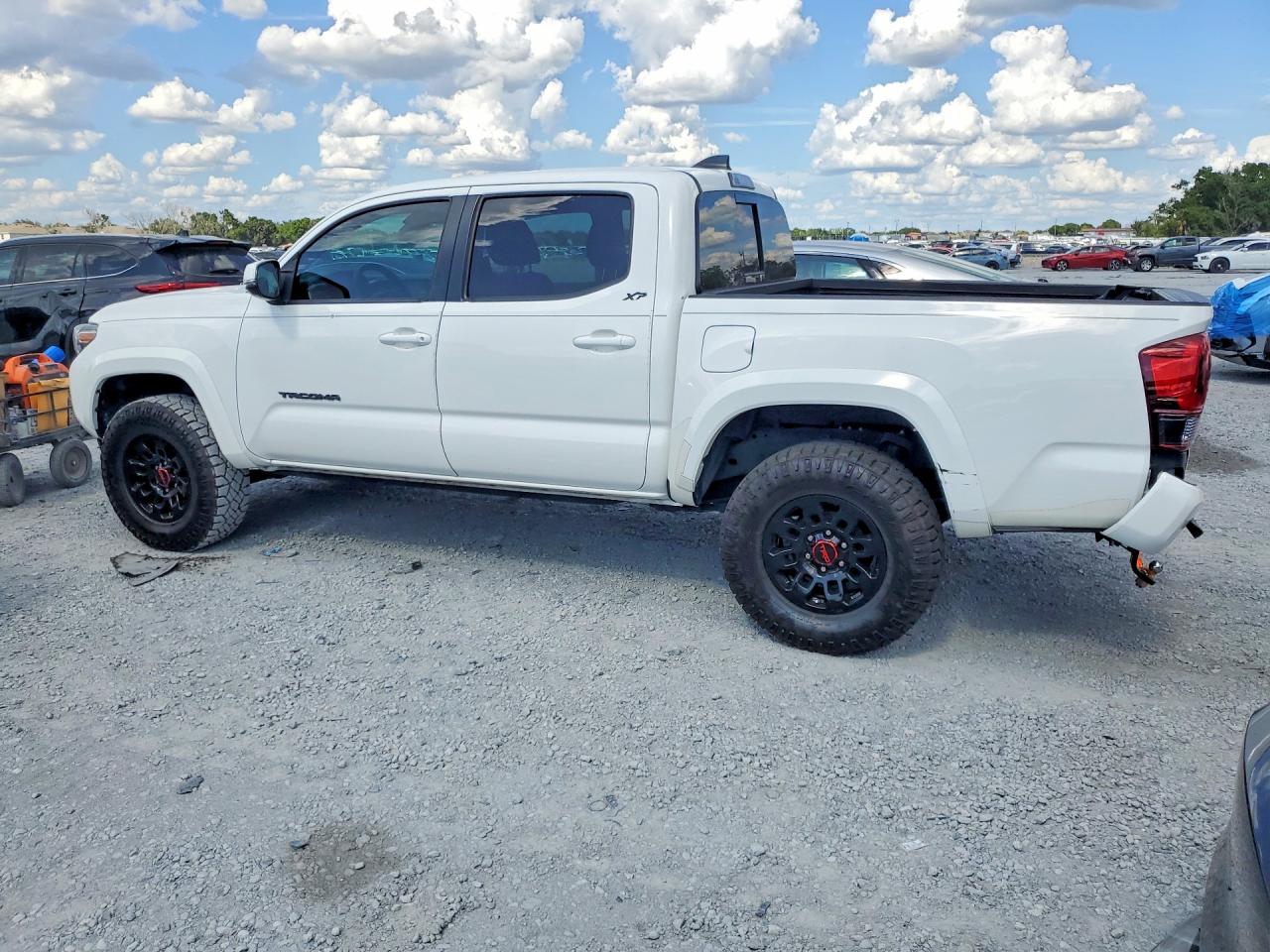 Toyota Tacoma Sr5 V6