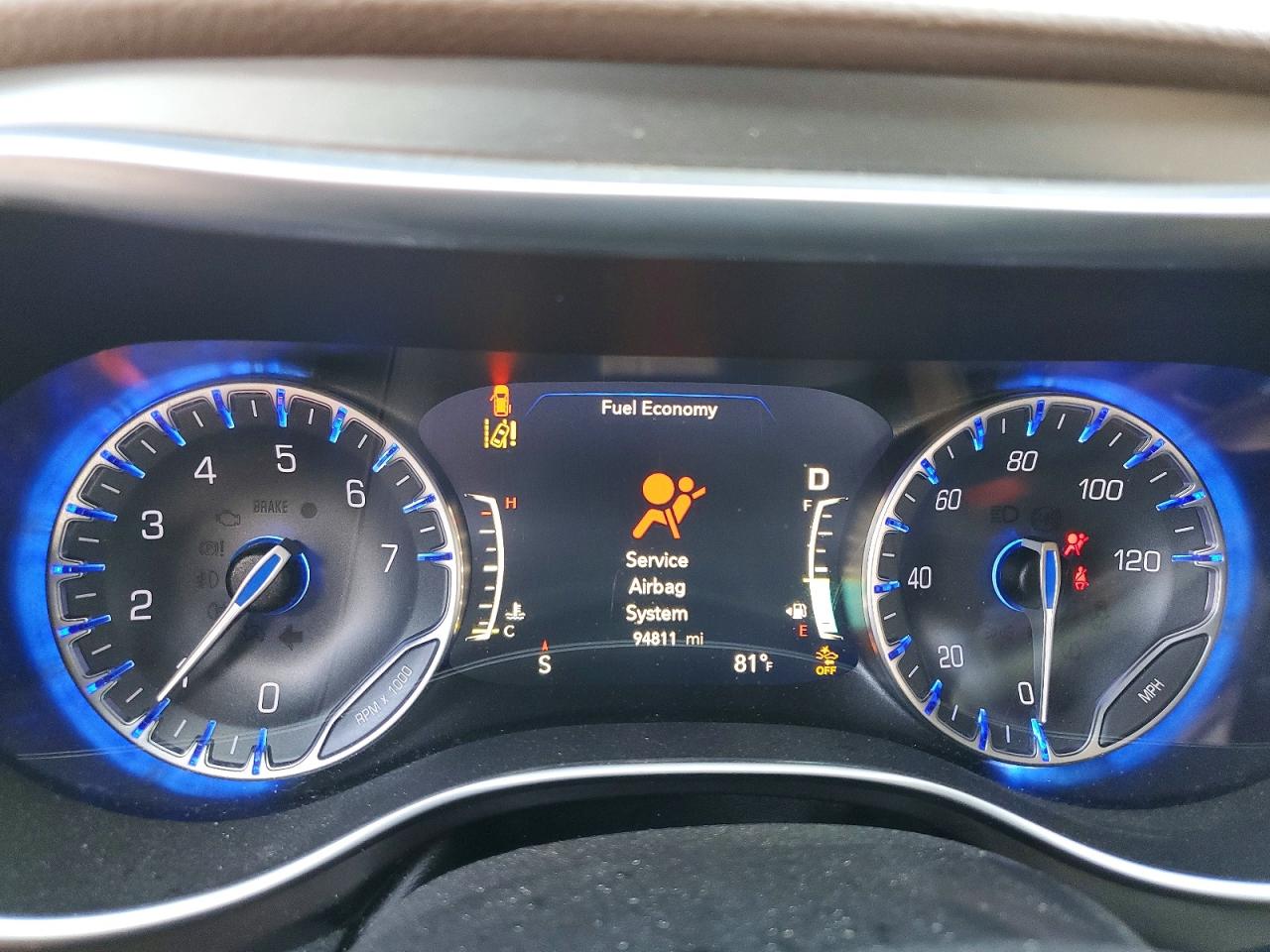 Chrysler Pacifica Limited