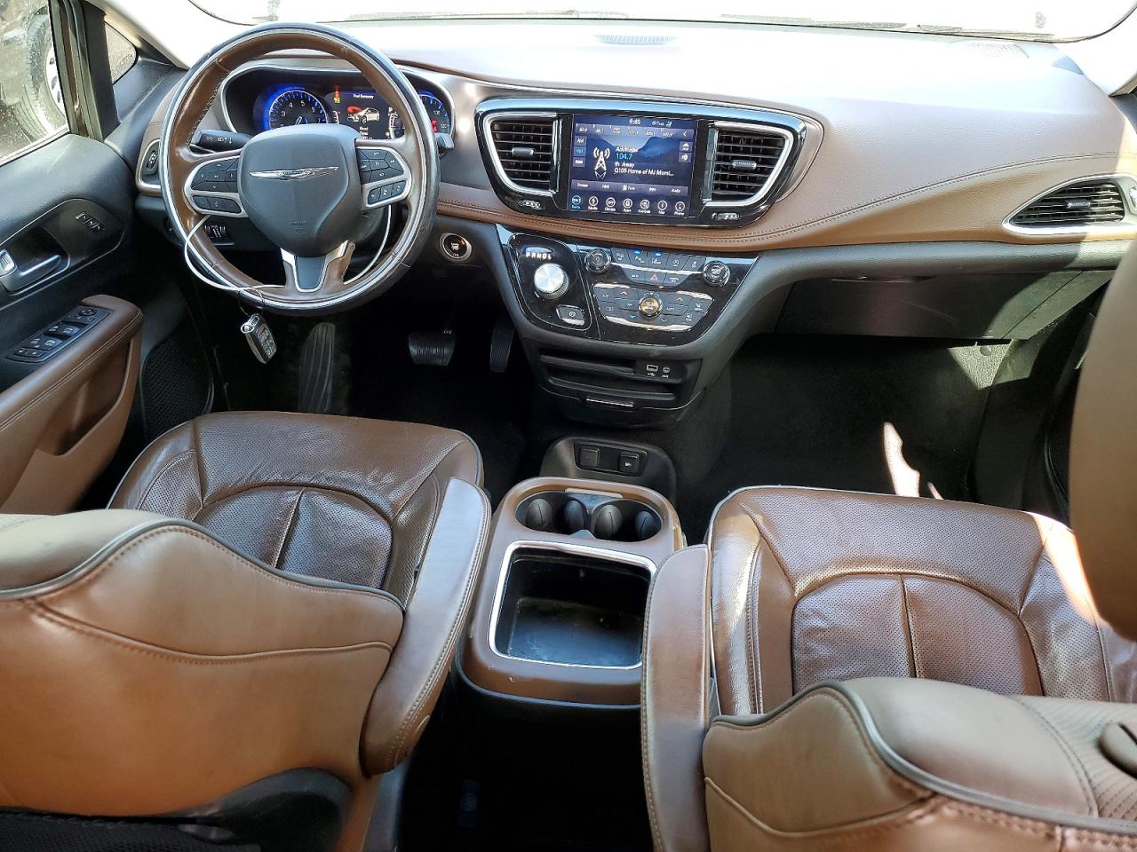 Chrysler Pacifica Limited