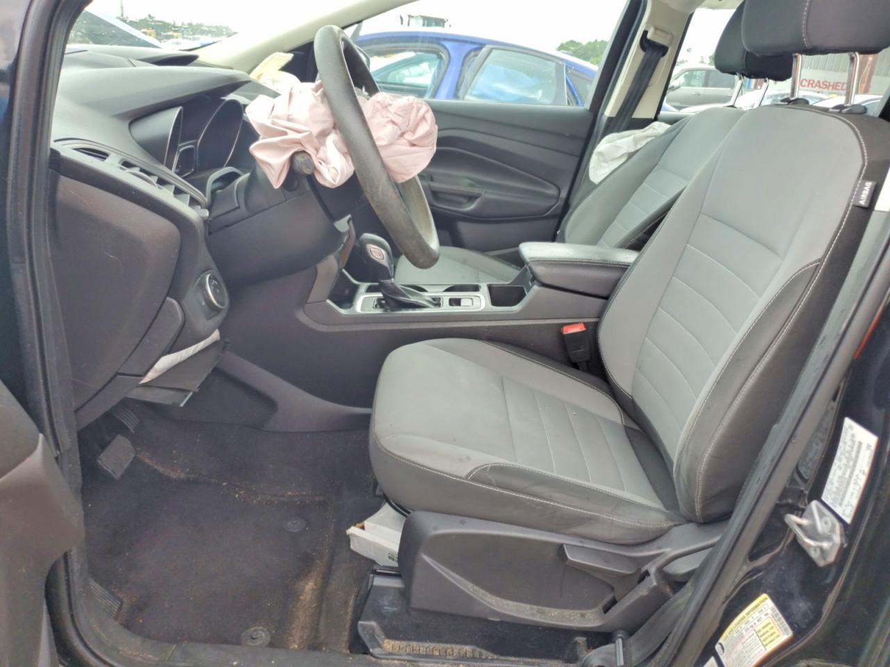 Ford Escape S