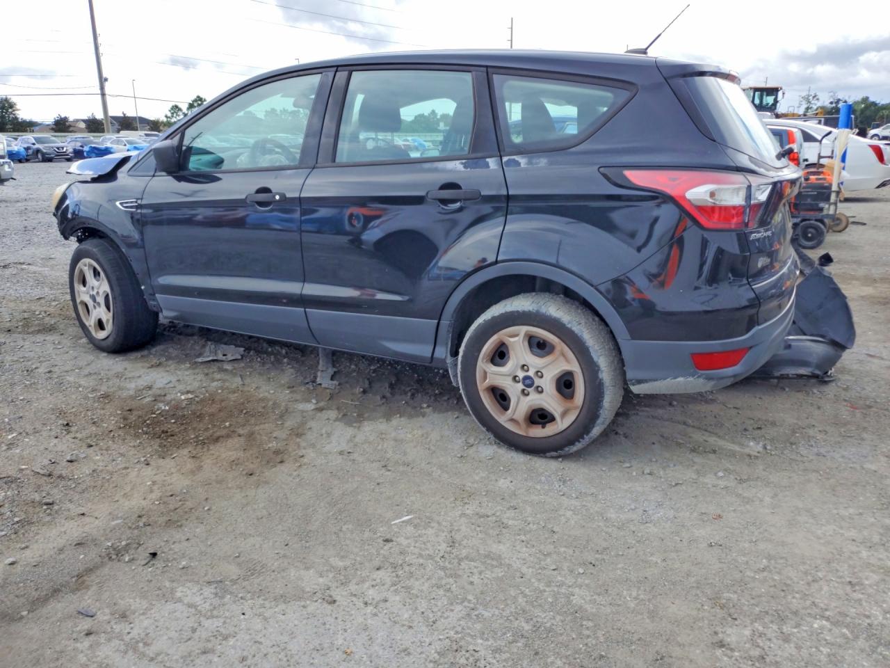 Ford Escape S