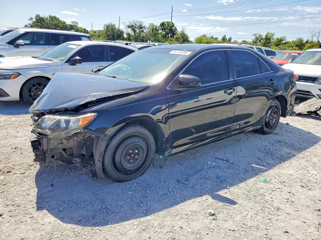 Salvage Toyota Camry Image