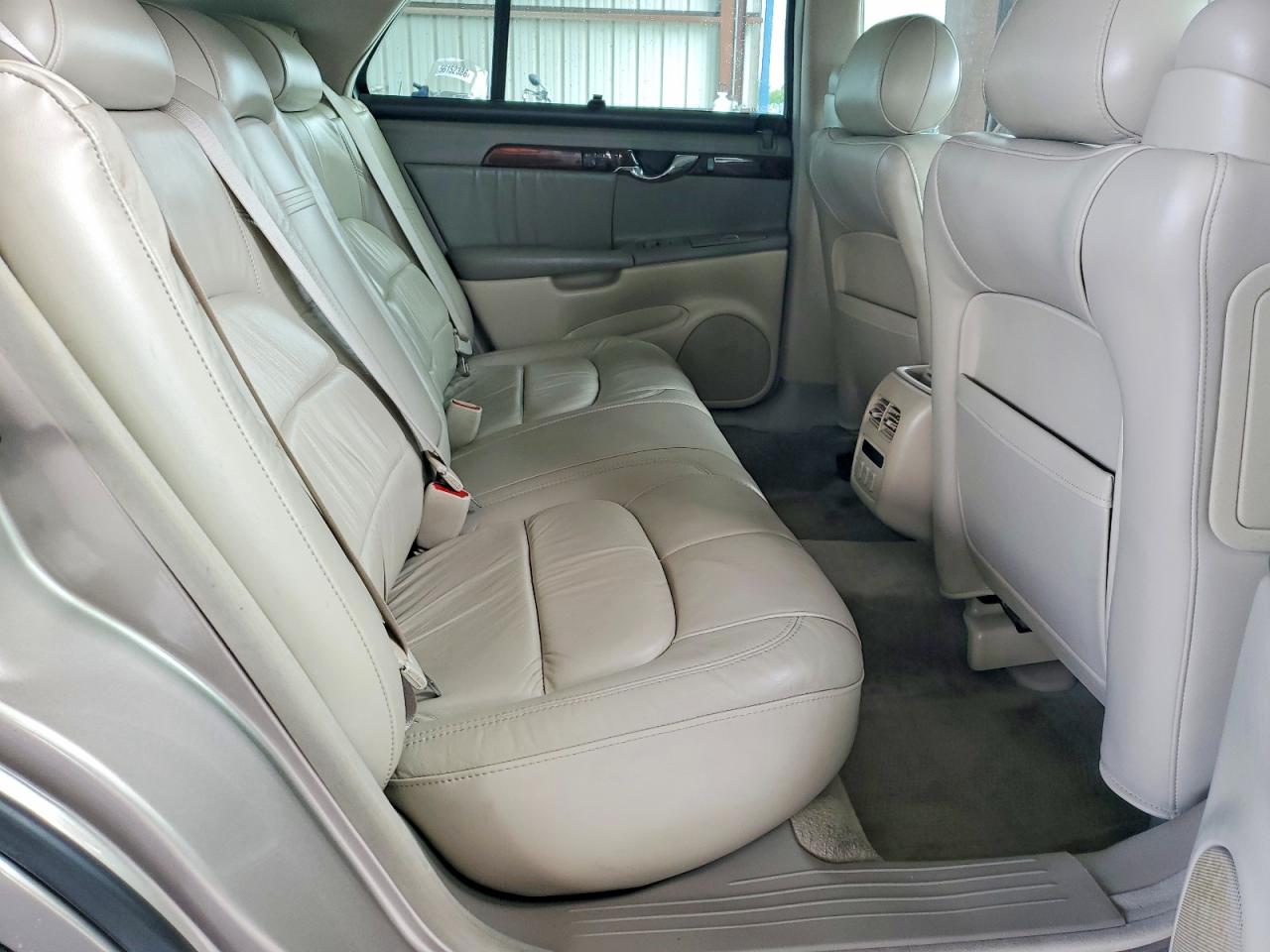 Cadillac DeVille Dhs