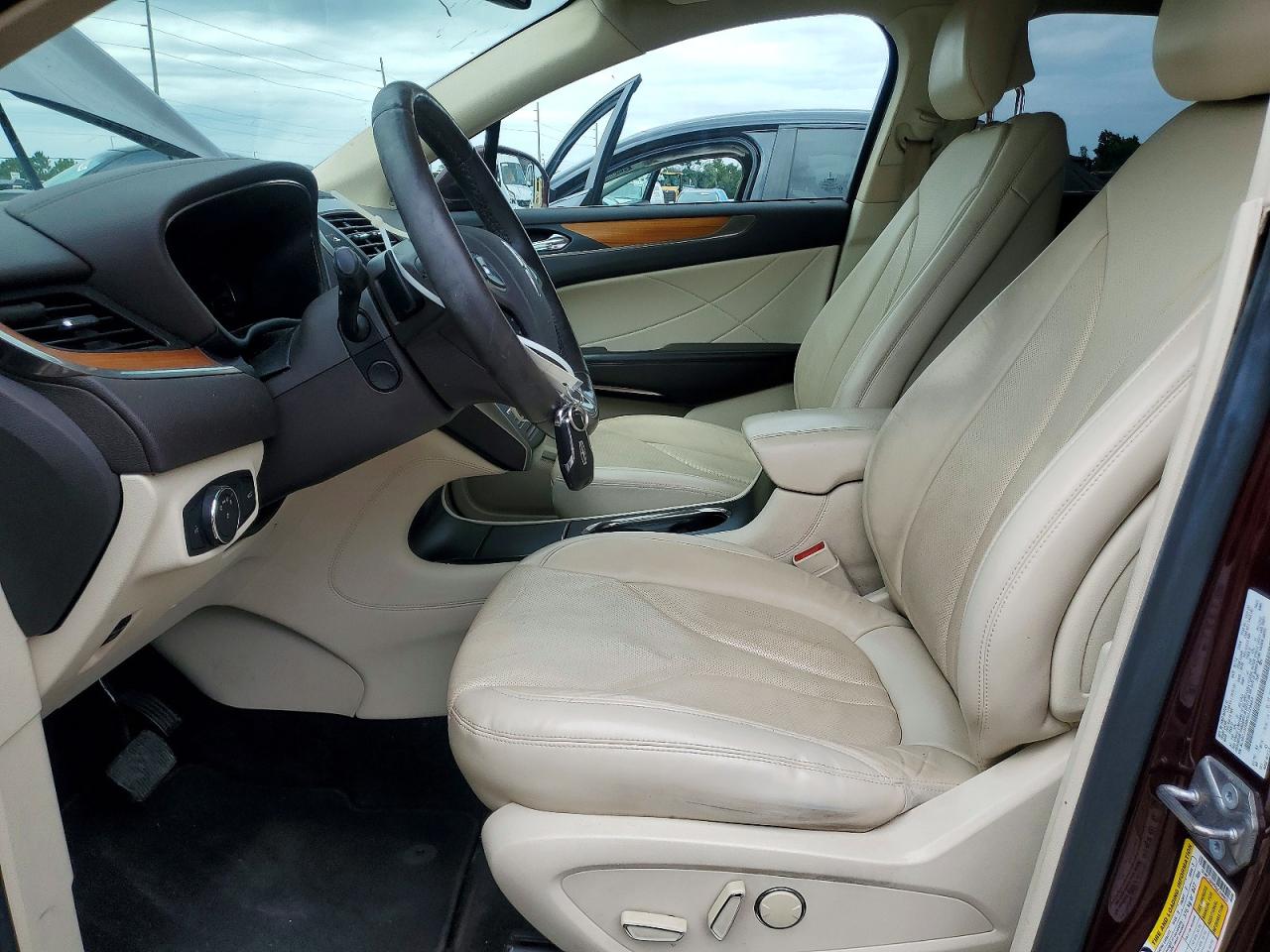 Lincoln MKC Reserve