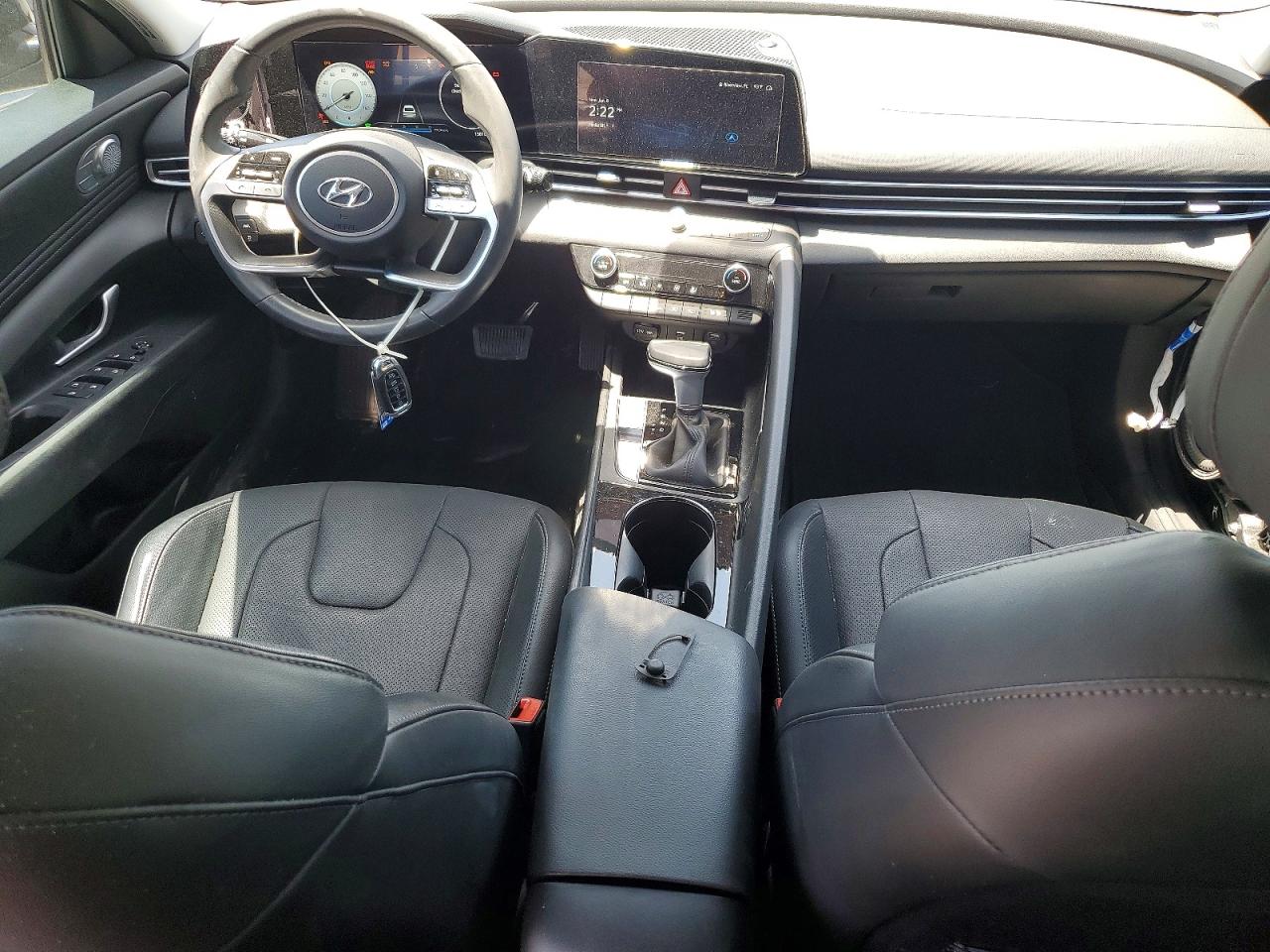 Hyundai ELANTRA Limited