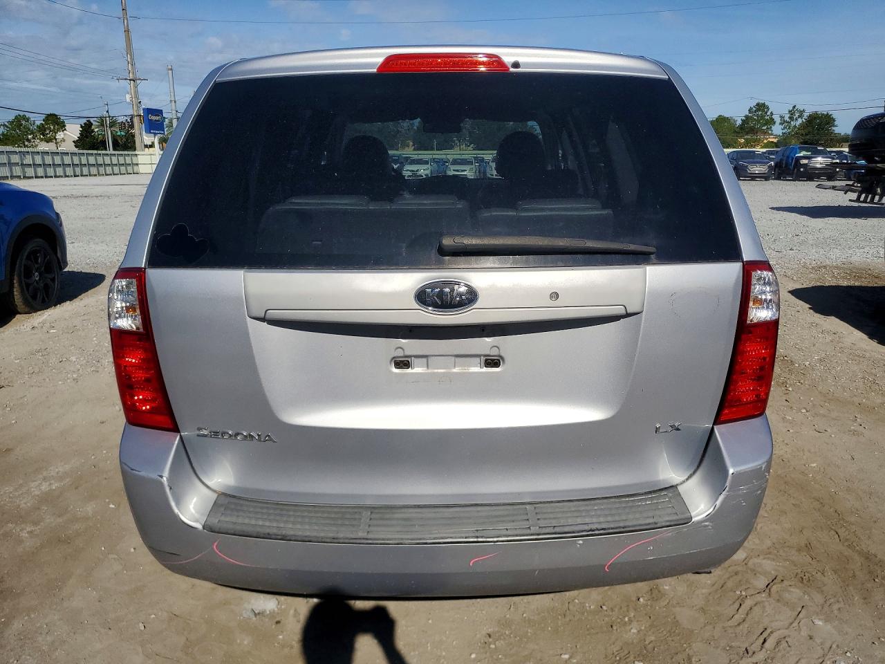 Kia Sedona Lx
