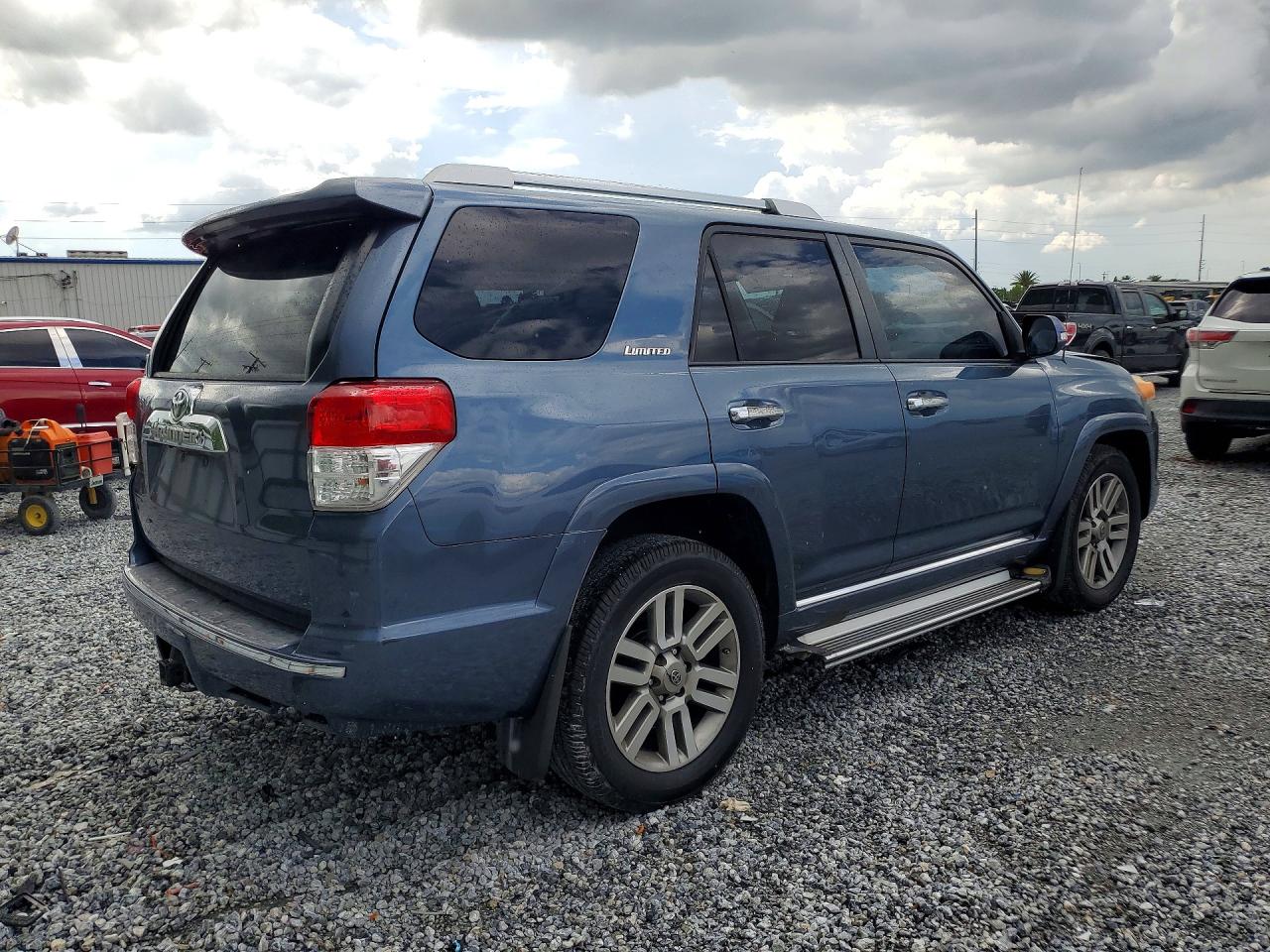 Toyota 4Runner Limited