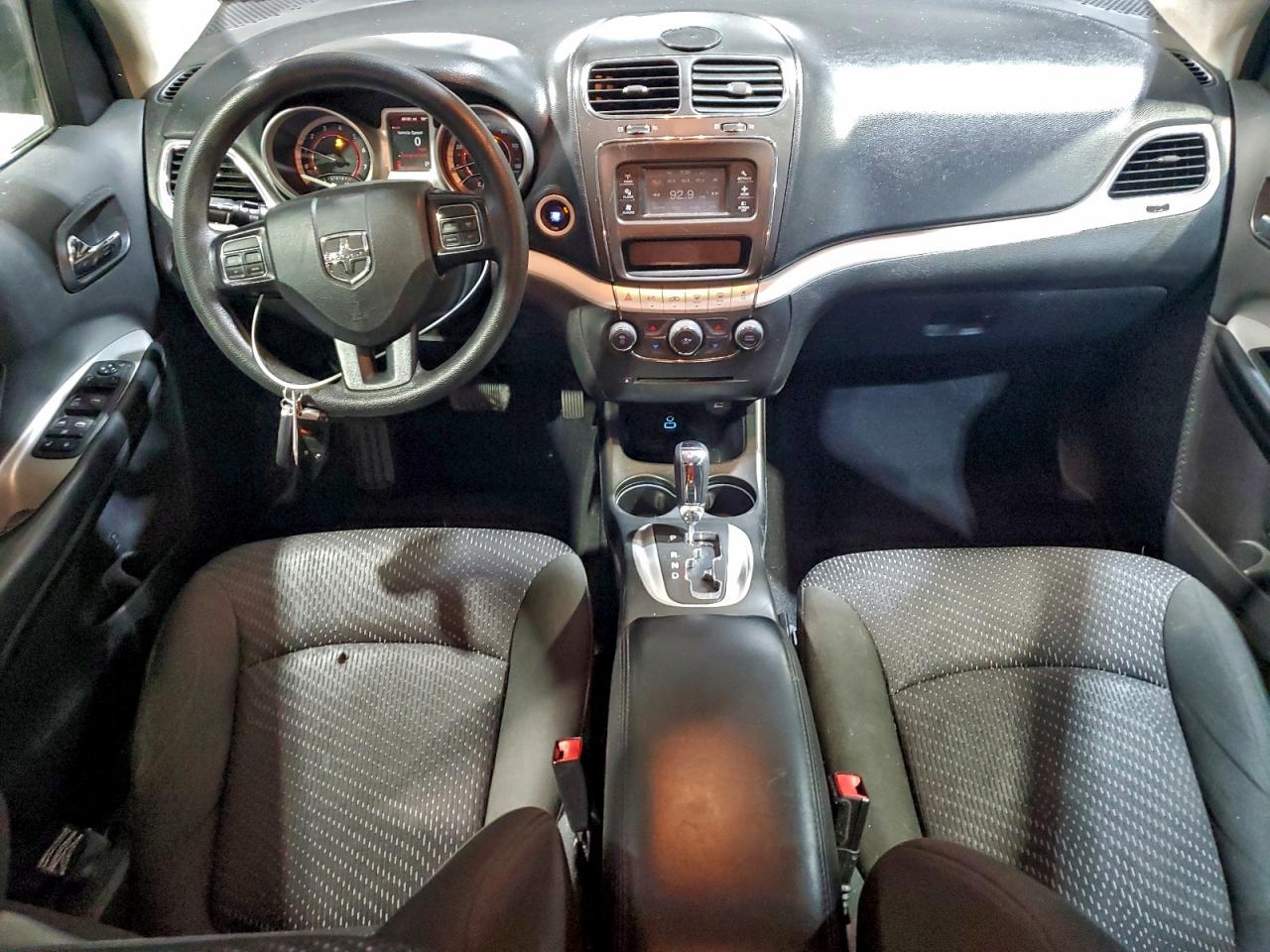 Dodge Journey Se