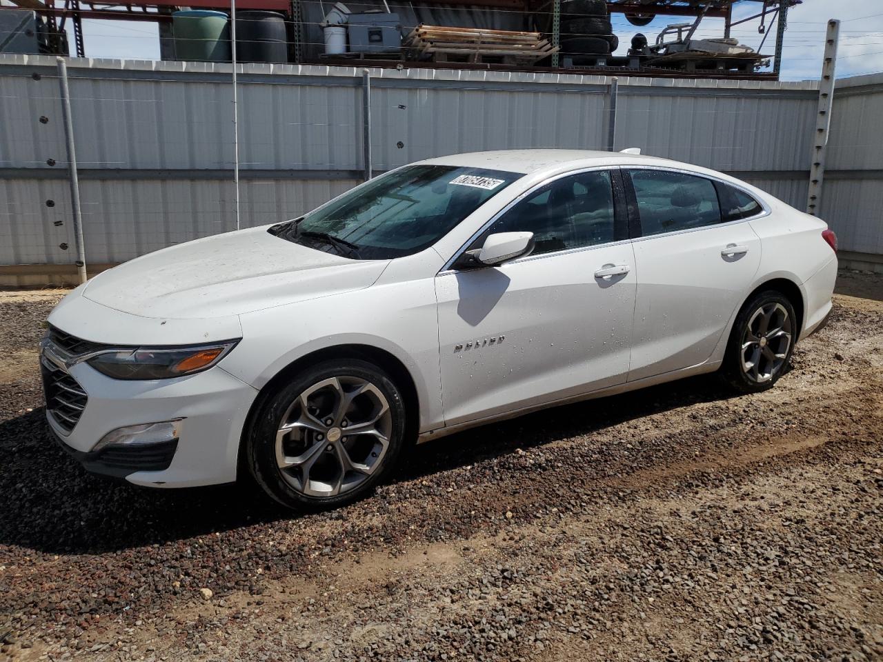 Salvage Chevrolet Malibu Image