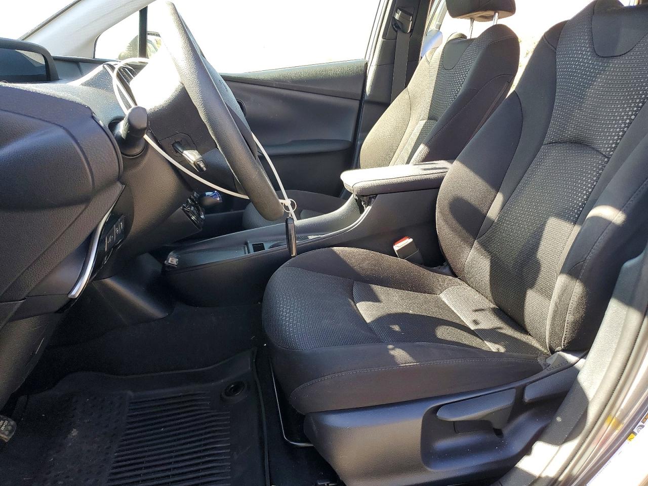 Toyota Prius Le