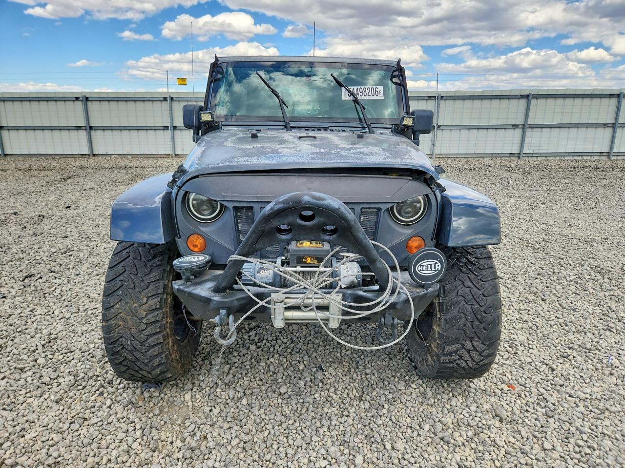 Jeep Wrangler Sahara