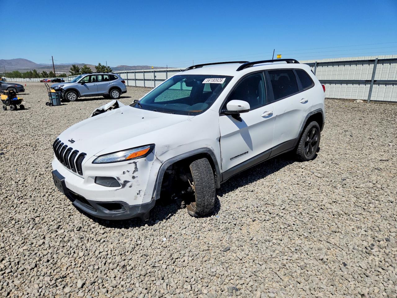 Salvage Jeep Grand Cherokee Image