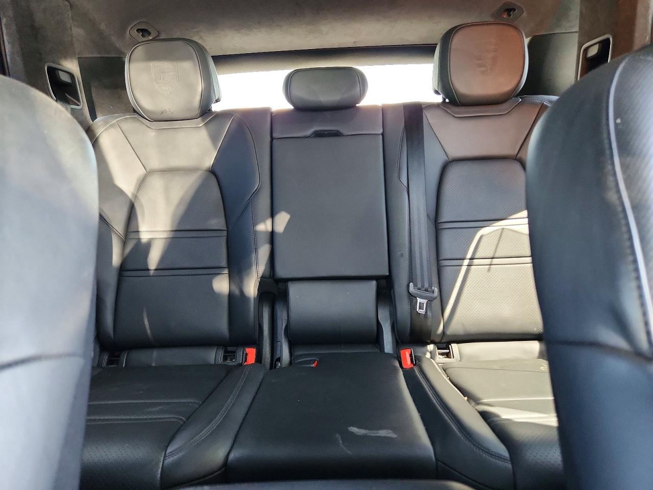 Porsche Cayenne Turbo
