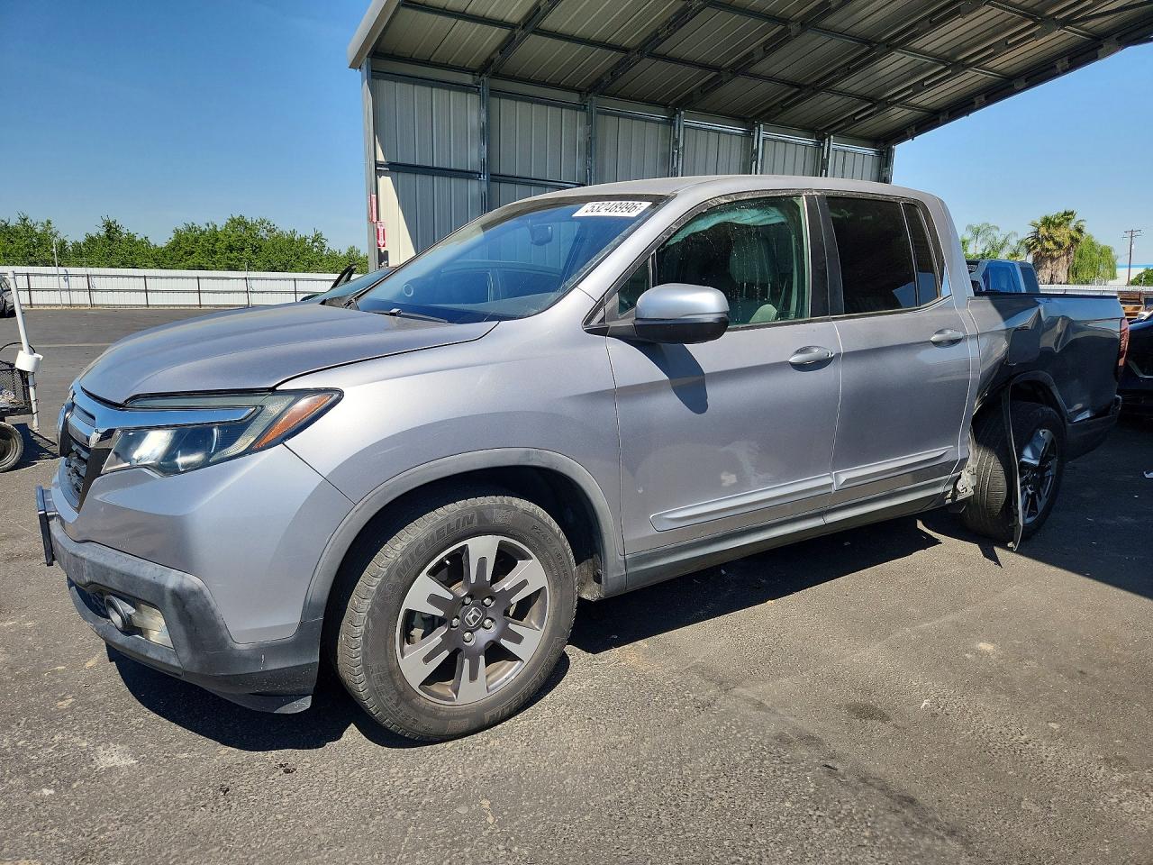Salvage Honda Ridgeline Image