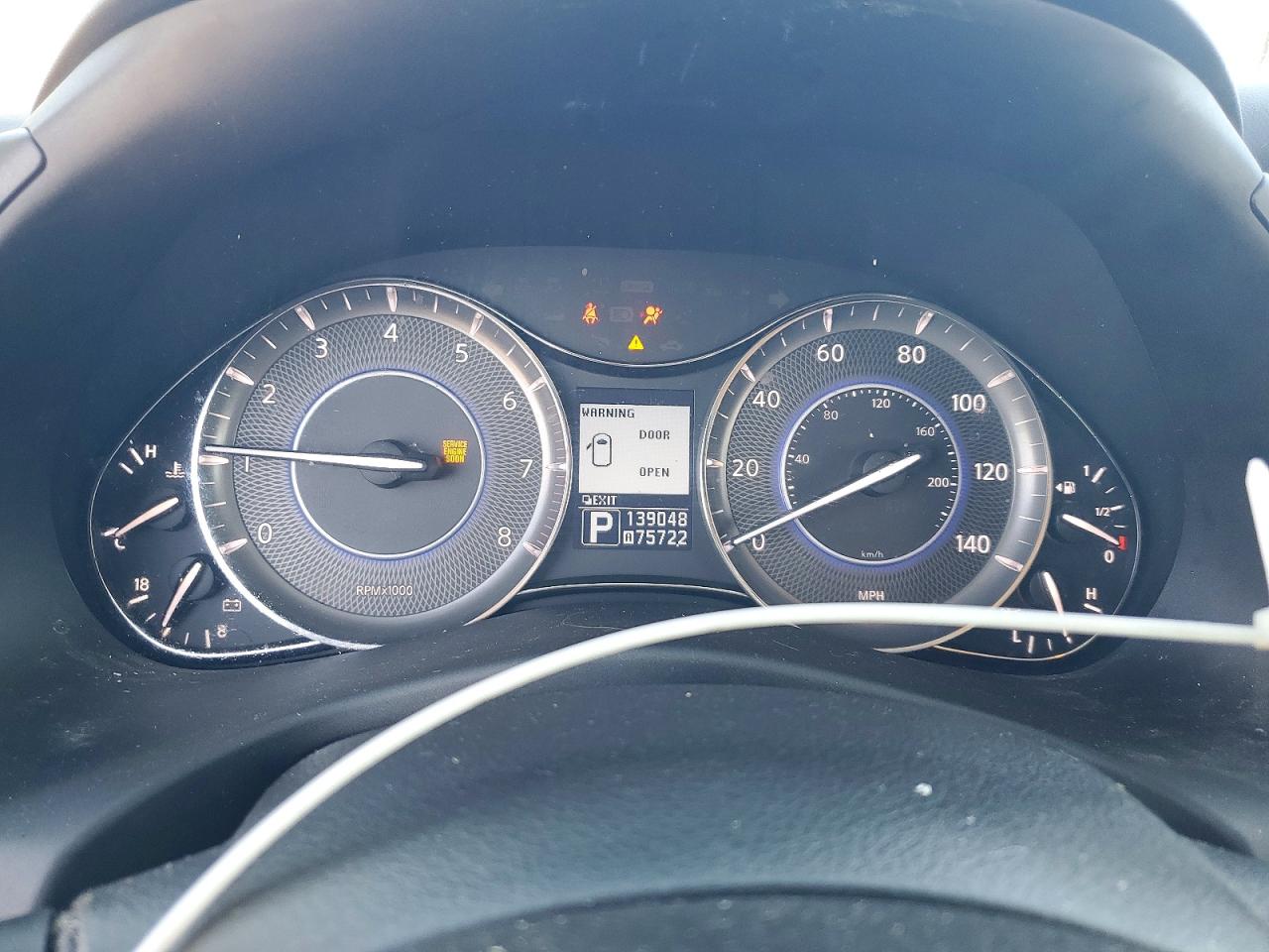 INFINITI Qx Base