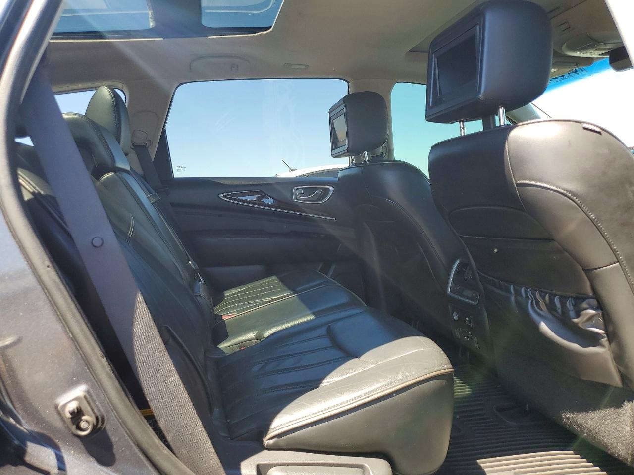 INFINITI JX35 Base